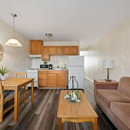 Affordable Suites Graham Esterno foto